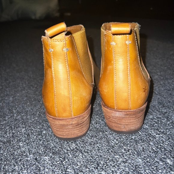 Carson Chelsea - Picture 5 of 6